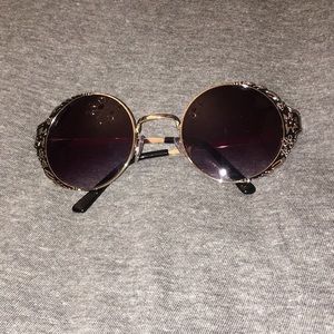 Round Floral Print Rimmed Sunglasses